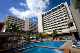 Guatemalský hotel Barcelo Guatemala City s bazénem