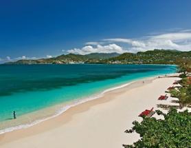 Karibský hotel Coyaba Beach Resort s pláží