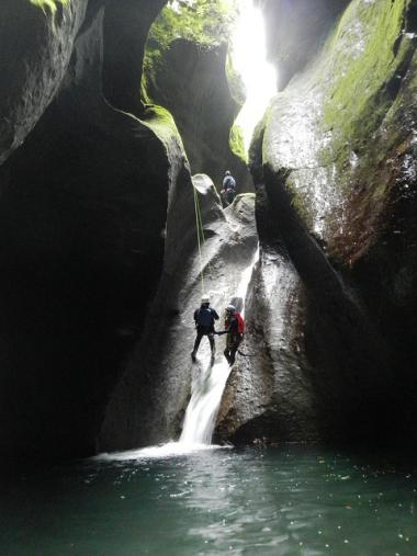 Karibik a adrenalinový canyoning