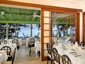 Karibský hotel Mangobay s restaurací